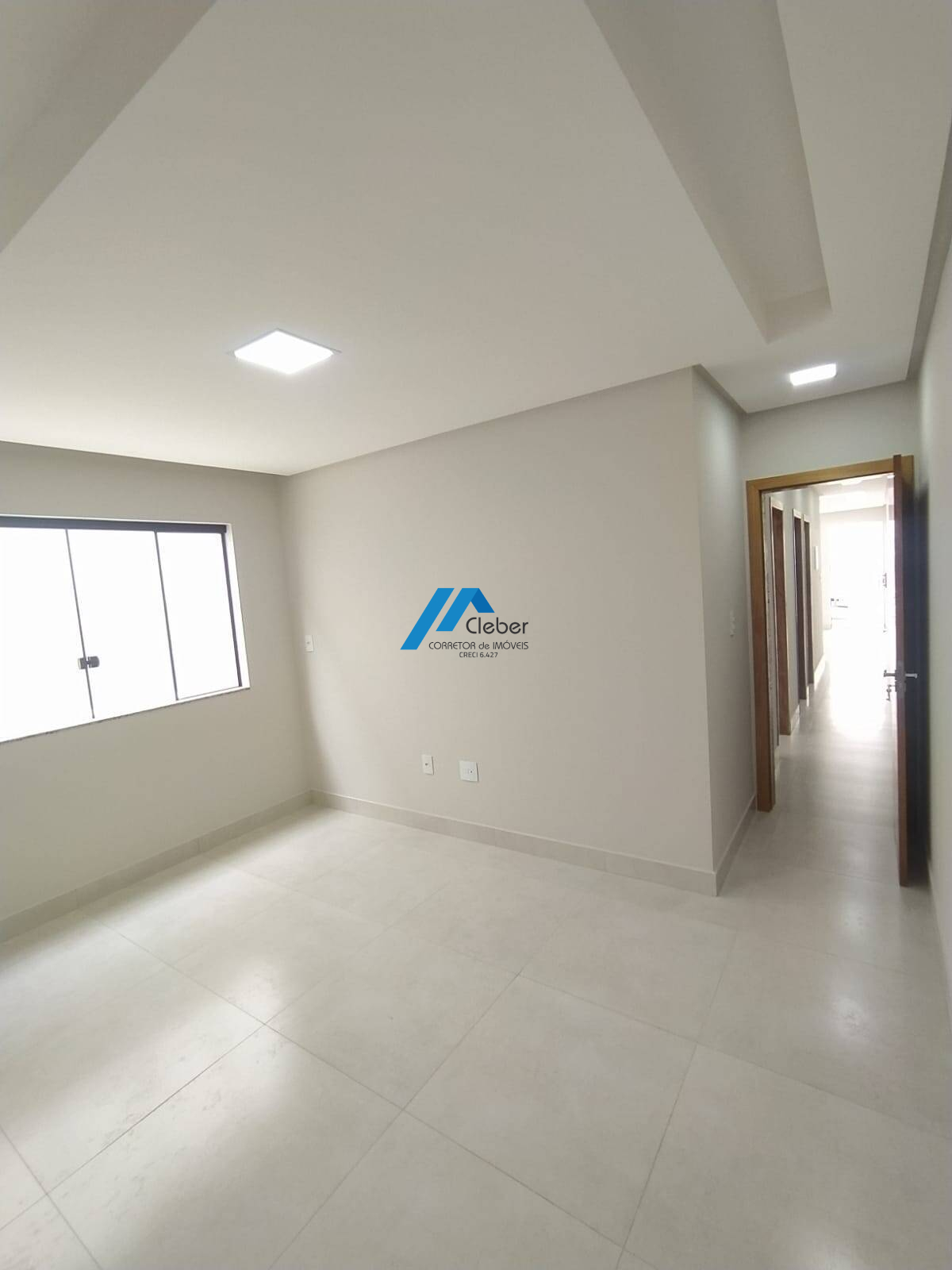 Casa no Bairro São Roque - CLÉBER IMÓVEIS