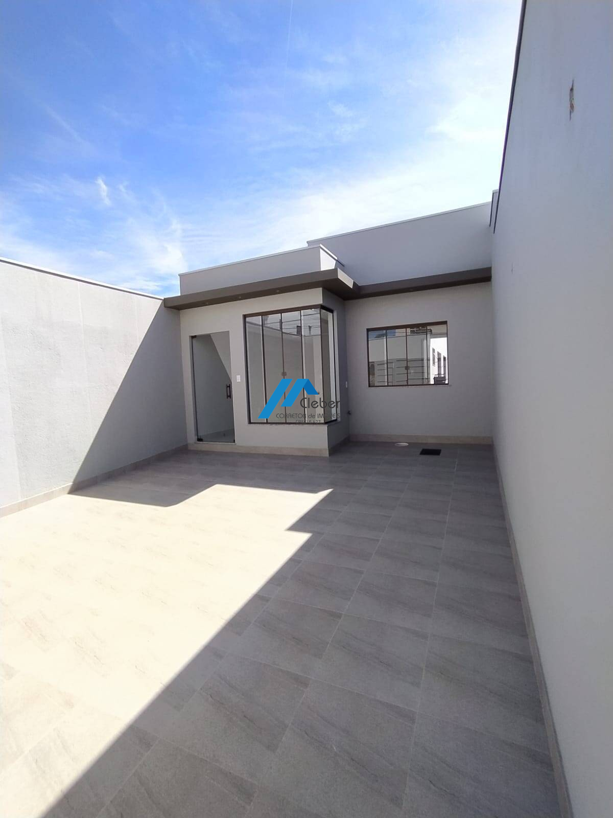 Casa no Bairro São Roque - CLÉBER IMÓVEIS