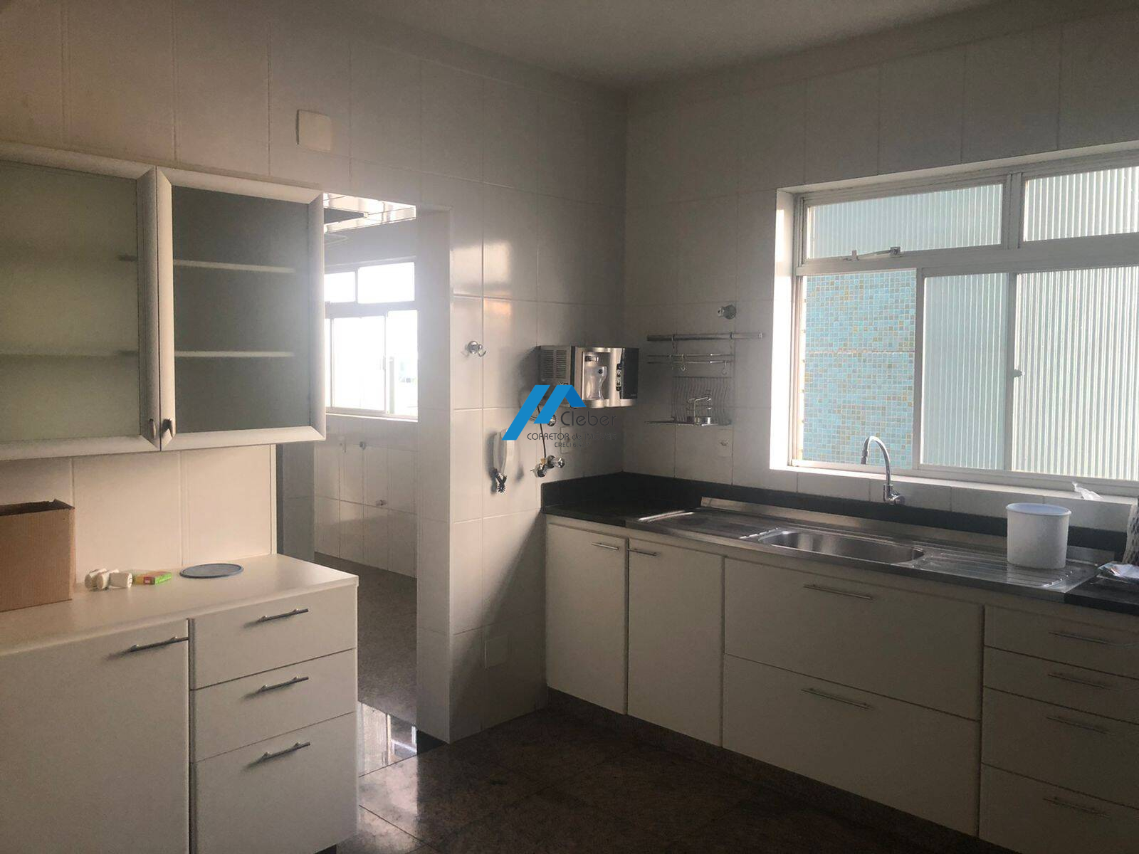 Apartamento à venda em Divinópolis, Centro, com 3 quartos - CLÉBER IMÓVEIS