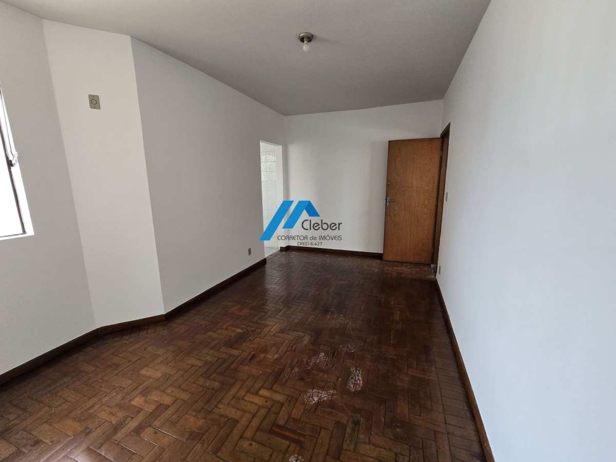 Apartamento, Afonso Pena, próximo  a  Padaria  Floresta - CLÉBER IMÓVEIS