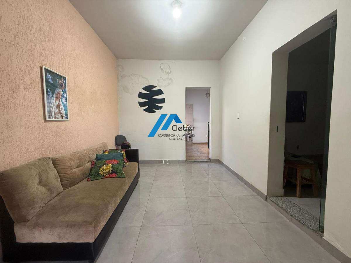 Casa à venda em Divinópolis, Bom Pastor, com 3 quartos, 360m² Casa à venda em Divinópolis, Bom Pastor, com 3 quartos, 360m² - CLÉBER IMÓVEIS