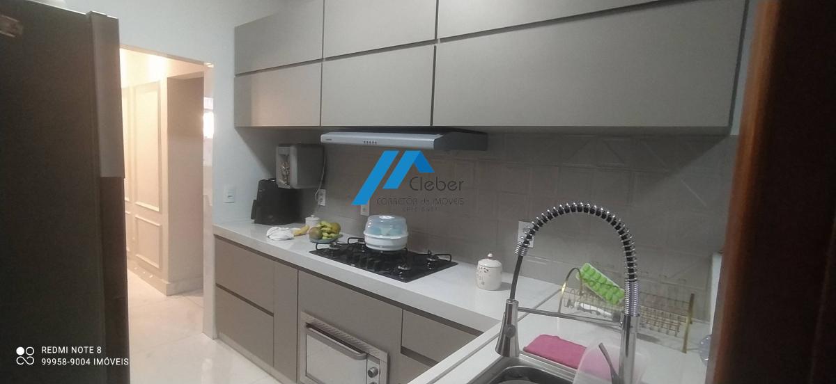 Casa com 3 quartos, à venda em Divinópolis, PORTO VELHO. Agende uma visita 99958-9004 - CLÉBER IMÓVEIS