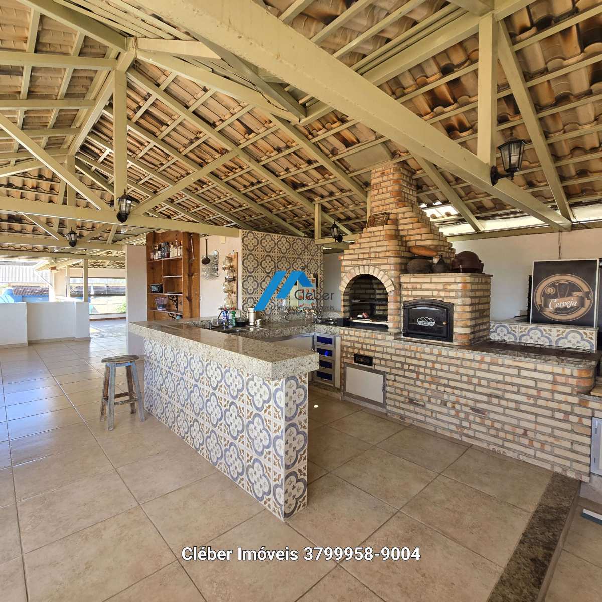 CASA NO BOM  PASTOR, COM ÁREA  GOURMET, LOTE INTEIRO. - CLÉBER IMÓVEIS