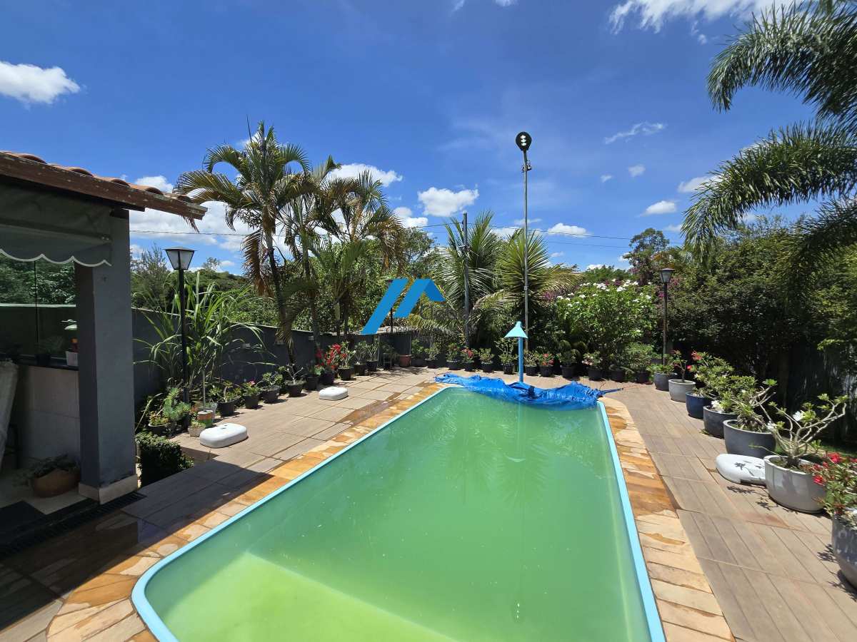 Chácara à venda em Ermida, 3 quartos suíte, armários, área gourmet com piscina. - CLÉBER IMÓVEIS