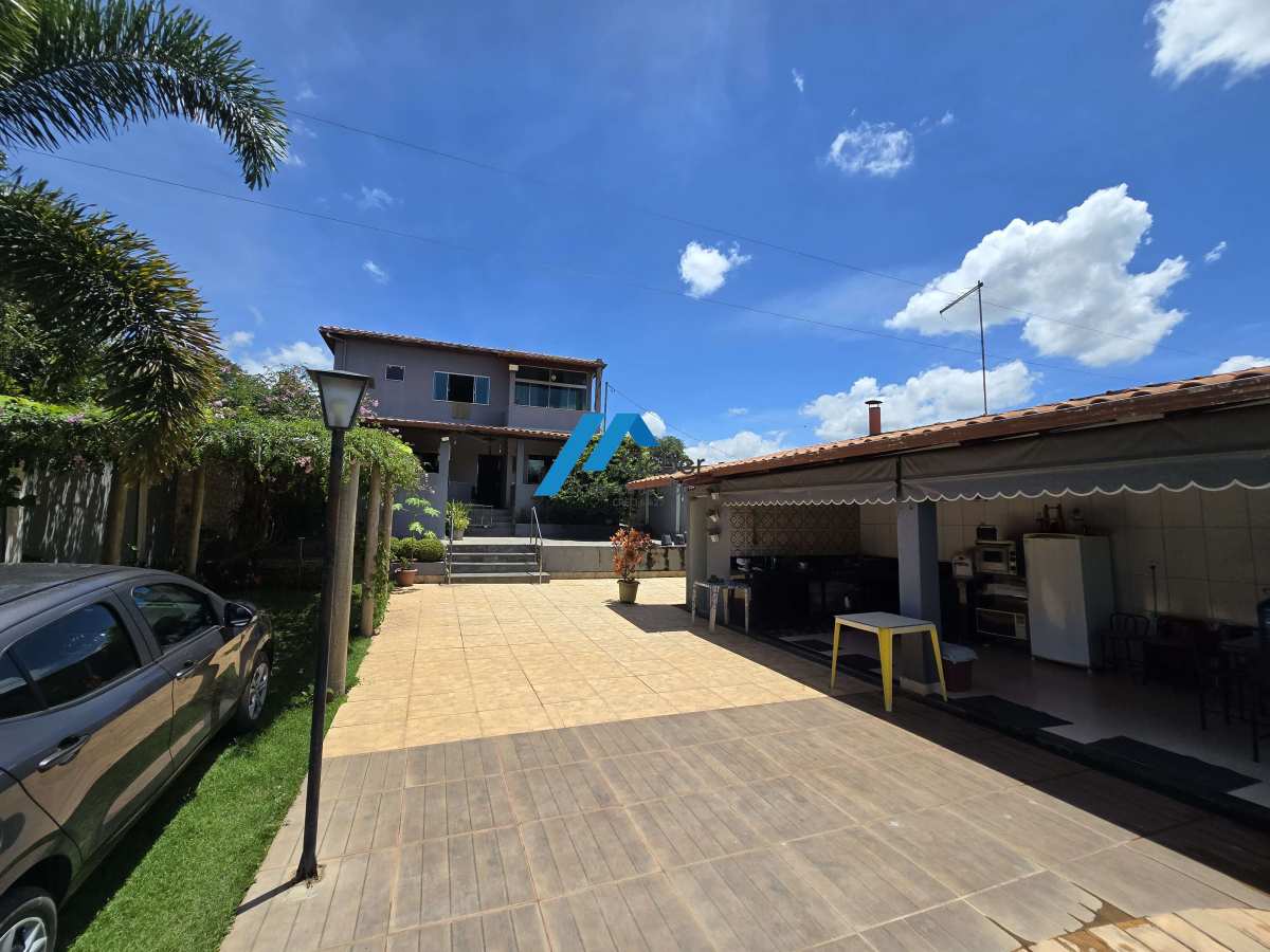 Chácara à venda em Ermida, 3 quartos suíte, armários, área  gourmet com piscina. - CLÉBER IMÓVEIS