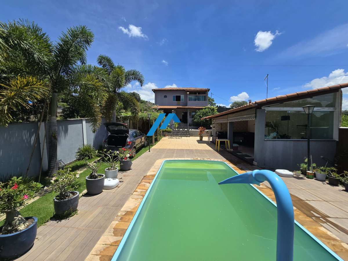 Chácara à venda em Ermida, 3 quartos suíte, armários, área  gourmet com piscina. - CLÉBER IMÓVEIS