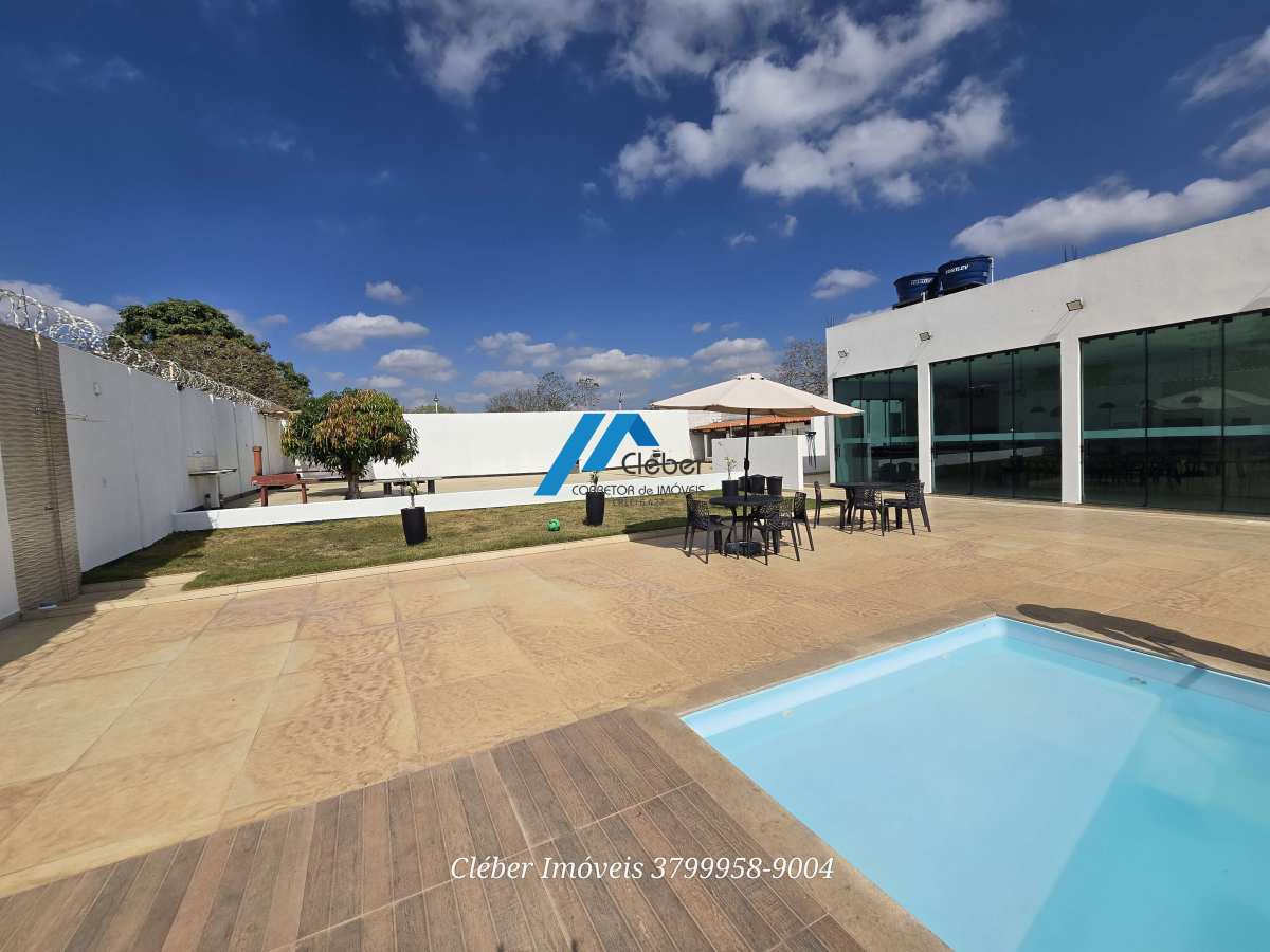 Chácara à venda em Divinópolis, toda gramada com piscina  e área gourmet. - CLÉBER IMÓVEIS