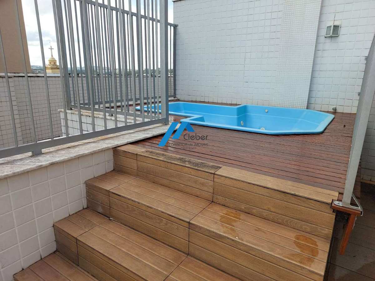 Cobertura à venda Centro 243mts², proximo Cadedral. - CLÉBER IMÓVEIS