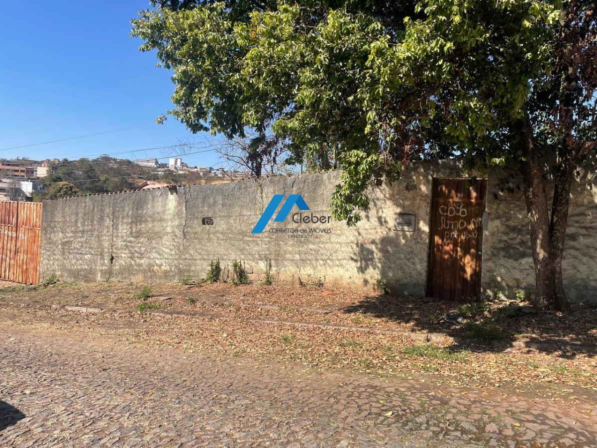Lote, à venda em Divinópolis, Halim Souki com 337mts², financiamento CEF - CLÉBER IMÓVEIS