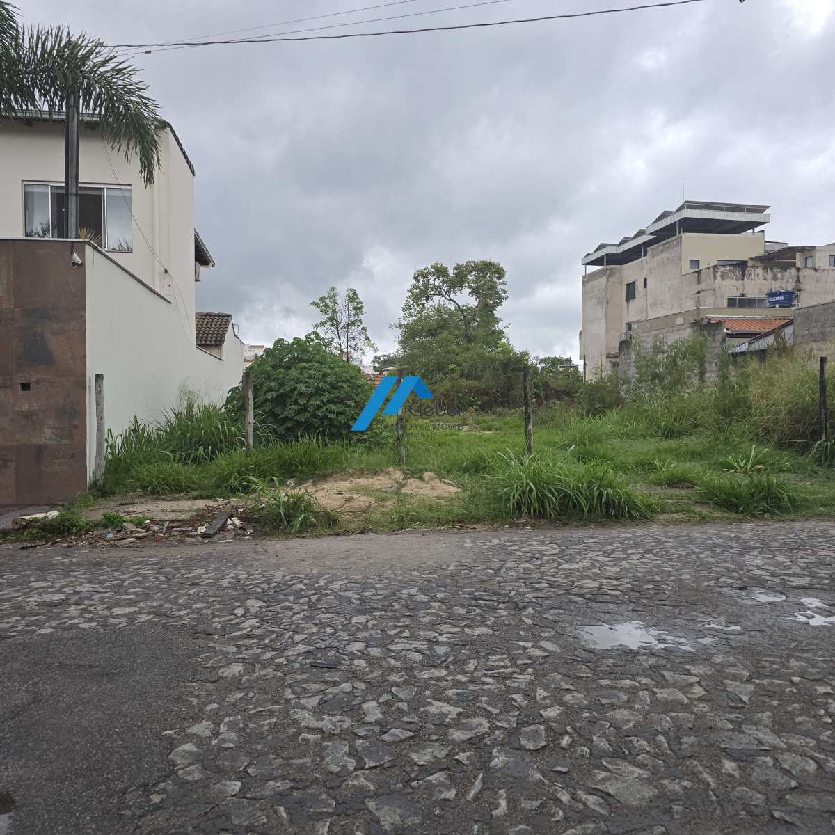 Lote à venda, Manoel Valinhas, 300m² - CLÉBER IMÓVEIS