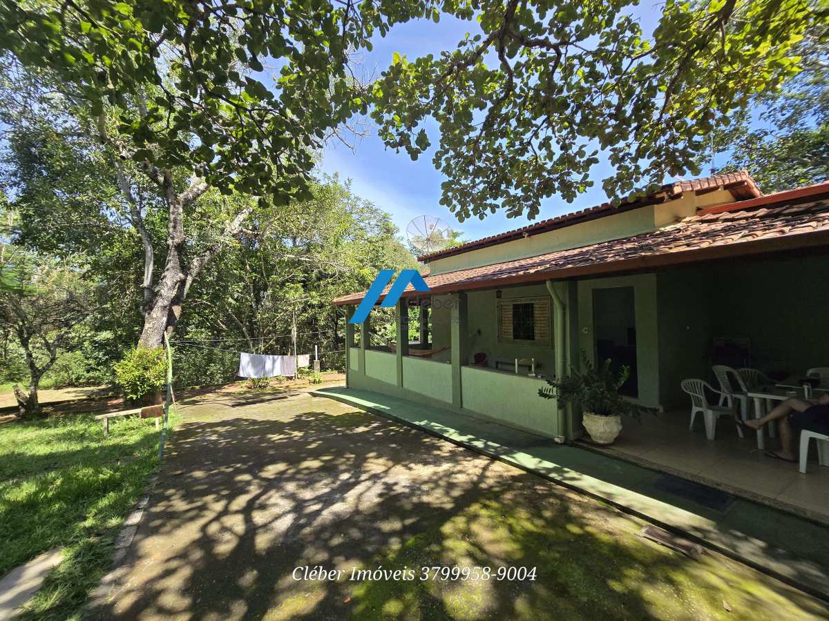 Sítio à venda, 5.000mts², piscina,  arvores centenarias, 3 quartos, 2 banhos, Spa grande, energia solar com escritura. - CLÉBER IMÓVEIS