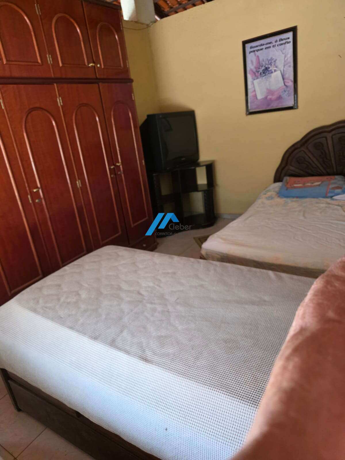 Sítio à venda, com 3 quartos, 10.000m²  proximo  ao Cocuruto Sítio à venda, com 3 quartos, 10.000m²  proximo  ao Cocuruto - CLÉBER IMÓVEIS